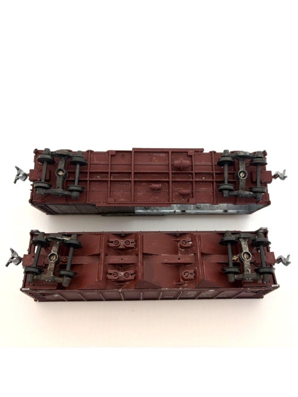Lot 2 MDC Roundhouse HO 40' Hopper 40' AAR Boxcar Diecast Metal Assembled Kits - Picture 13 of 16